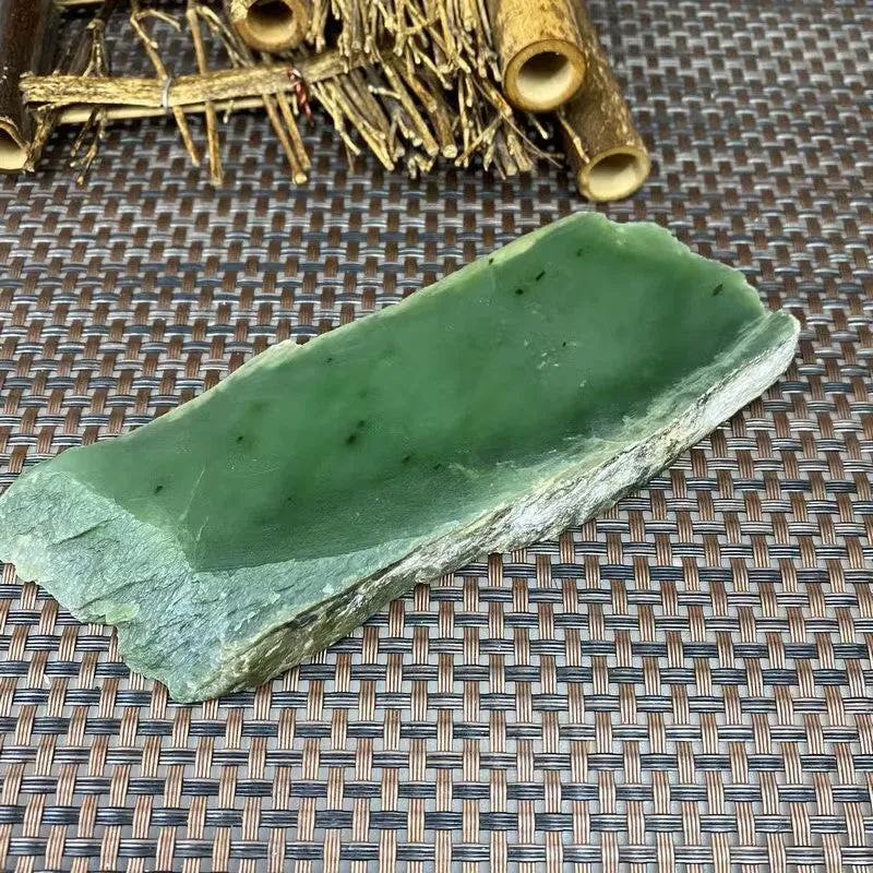 Natural Kunlun Jade Rough Nephrite Raw (168g,12.2X4.8X1.0cm)