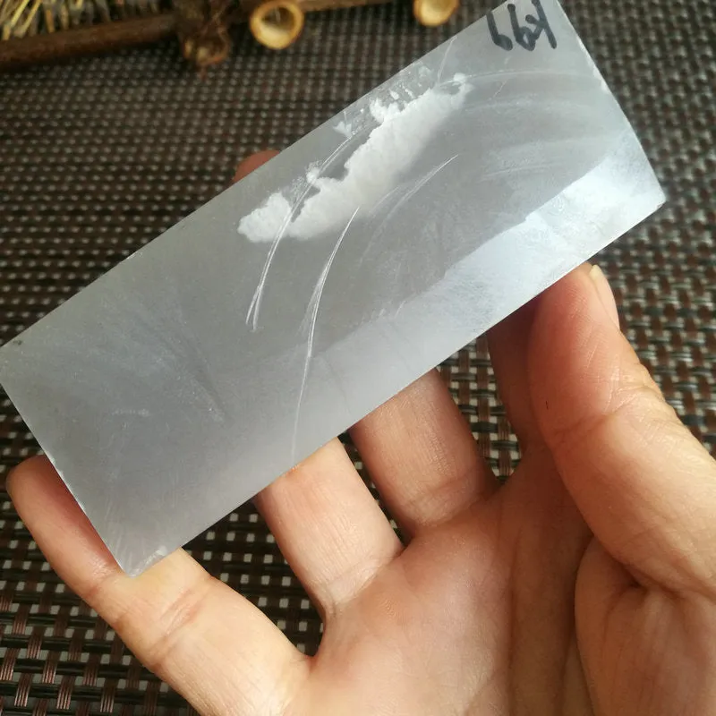 Natural Kunlun Jade Rough Nephrite Raw (181g, 9.5X3.6X2.2cm)