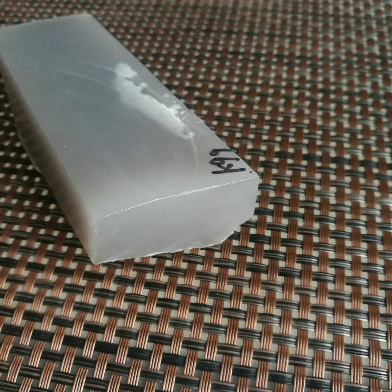 Natural Kunlun Jade Rough Nephrite Raw (181g, 9.5X3.6X2.2cm)