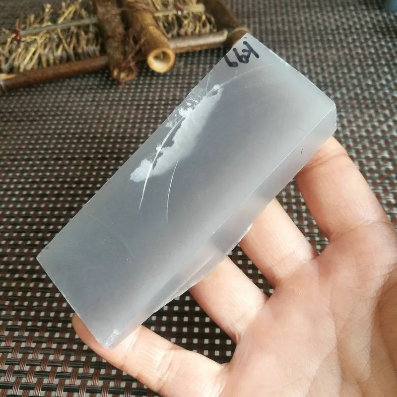 Natural Kunlun Jade Rough Nephrite Raw (181g, 9.5X3.6X2.2cm)