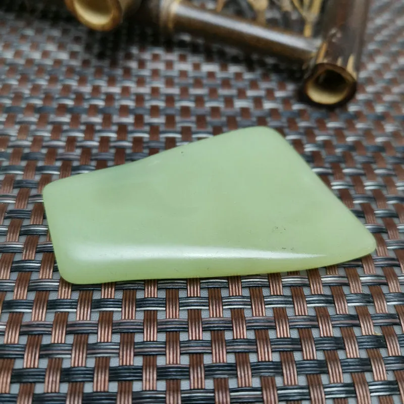 Natural Kunlun Jade Rough Nephrite Raw (31g,5.9X4.2X0.7cm)