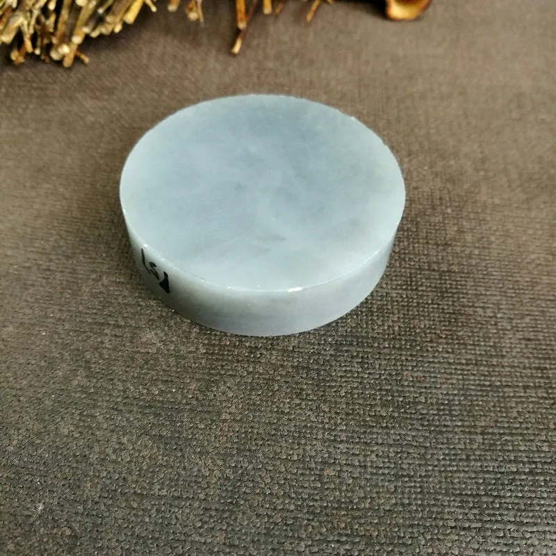 Natural Kunlun Jade Rough Nephrite Raw (5.4X1.3cm)