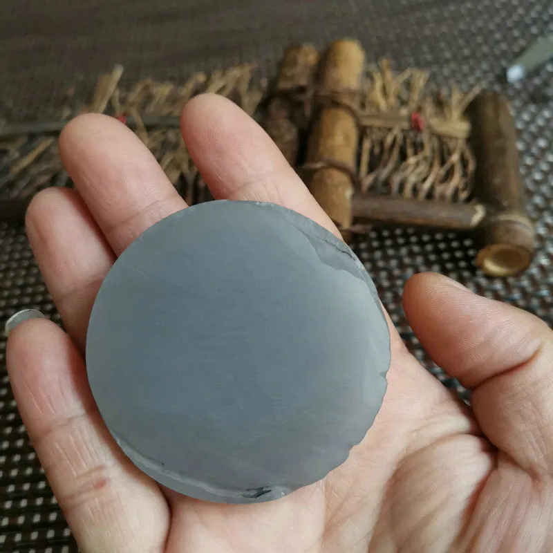 Natural Kunlun Jade Rough Nephrite Raw (55g, 5.2X0.9cm)