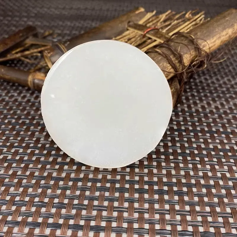 Natural Kunlun Jade Rough Nephrite Raw (84g,5.2X1.2cm)
