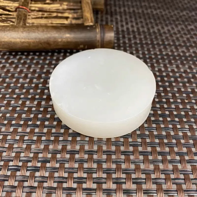 Natural Kunlun Jade Rough Nephrite Raw (84g,5.2X1.2cm)