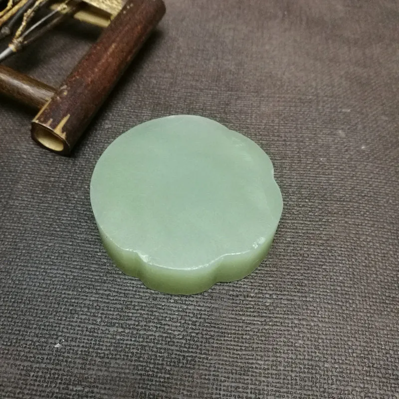 Natural Kunlun Jade Rough Nephrite Raw (89g,5.3X1.4cm)