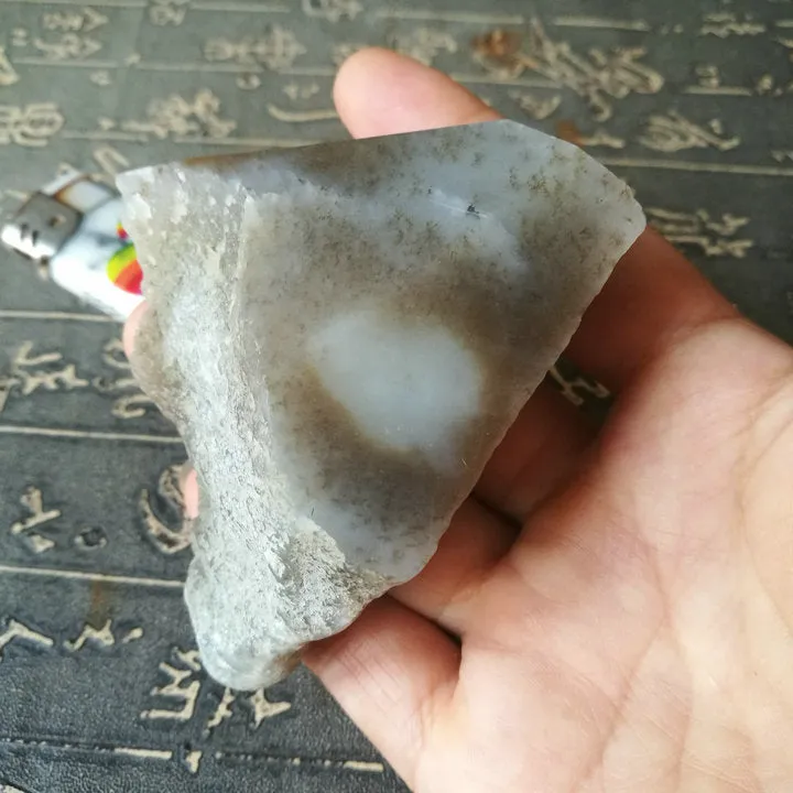 Natural Siberian Jade Rough Nephrite Raw (151g, 7X5X3.1cm)