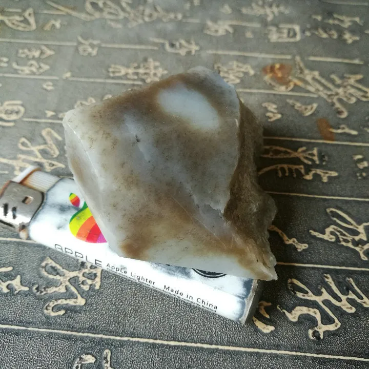 Natural Siberian Jade Rough Nephrite Raw (151g, 7X5X3.1cm)