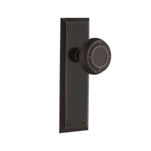 New York Long Plate with Mission Knob in Timeless Bronze