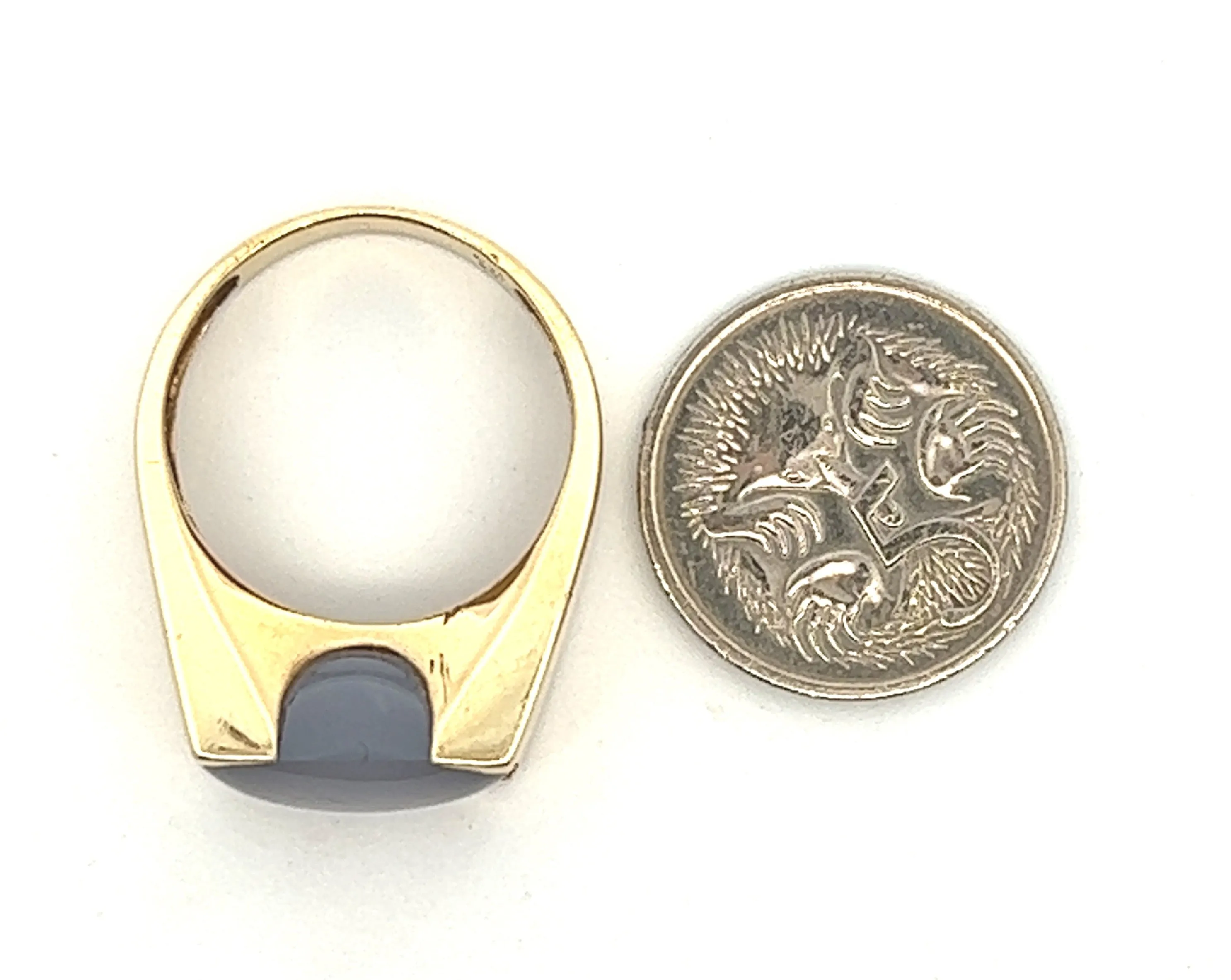 Purple Jade 18ct Yellow Gold Ring