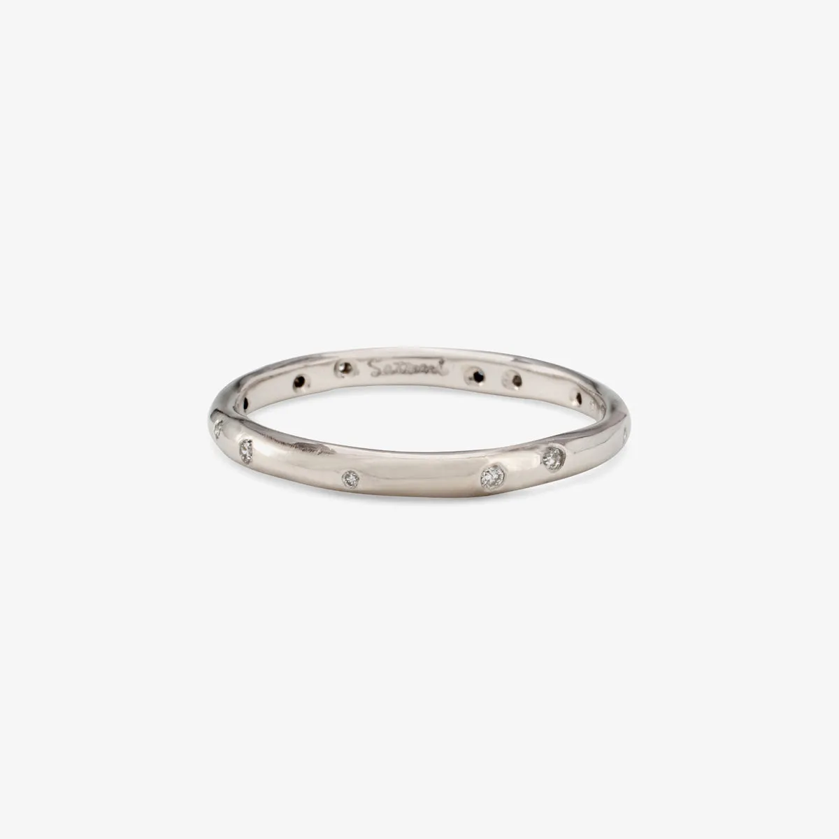 R0203W | Inlaid Diamond Band