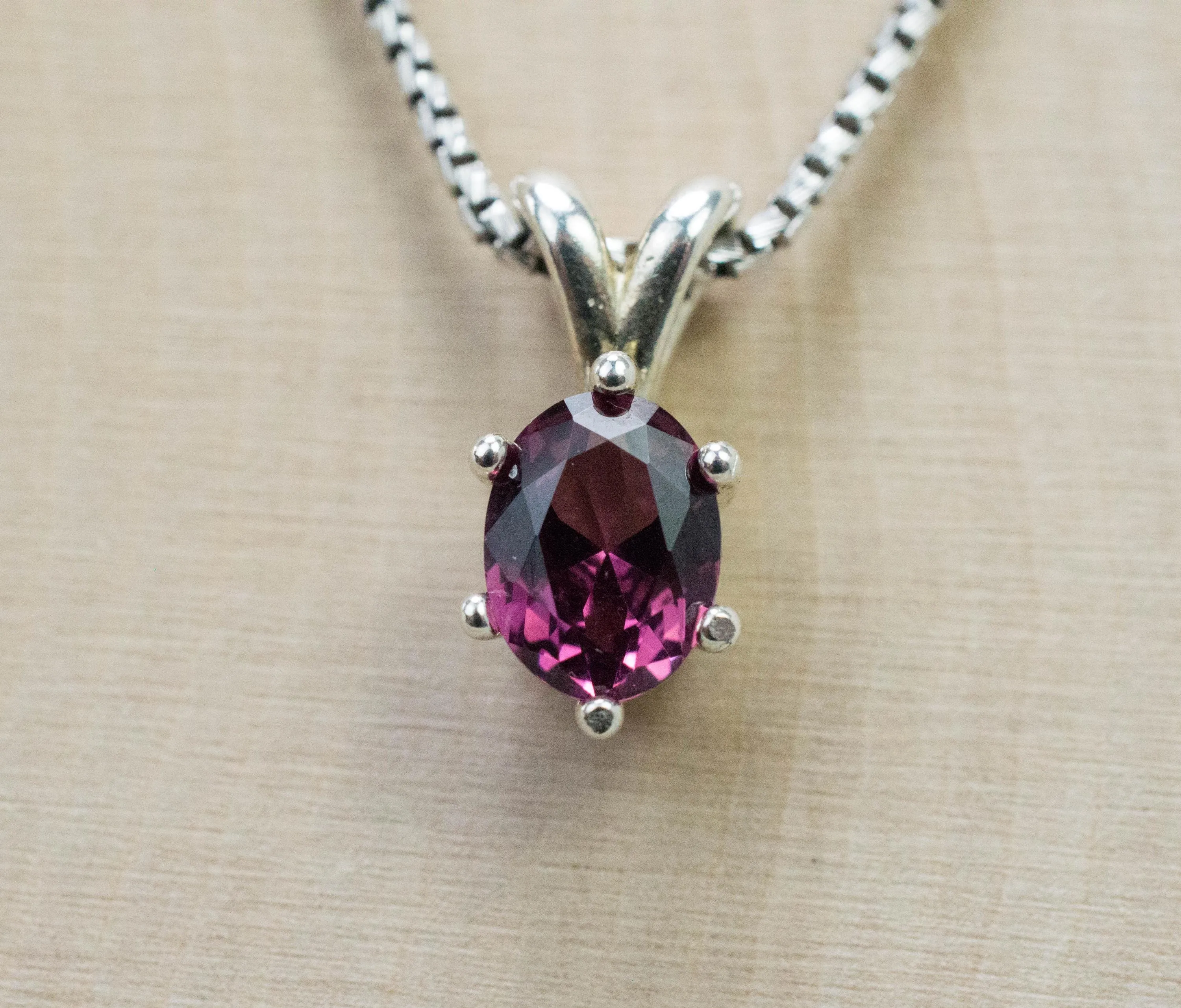 Rhodolite Garnet Pendant; Natural Untreated Tanzanian Garnet; 1.385cts
