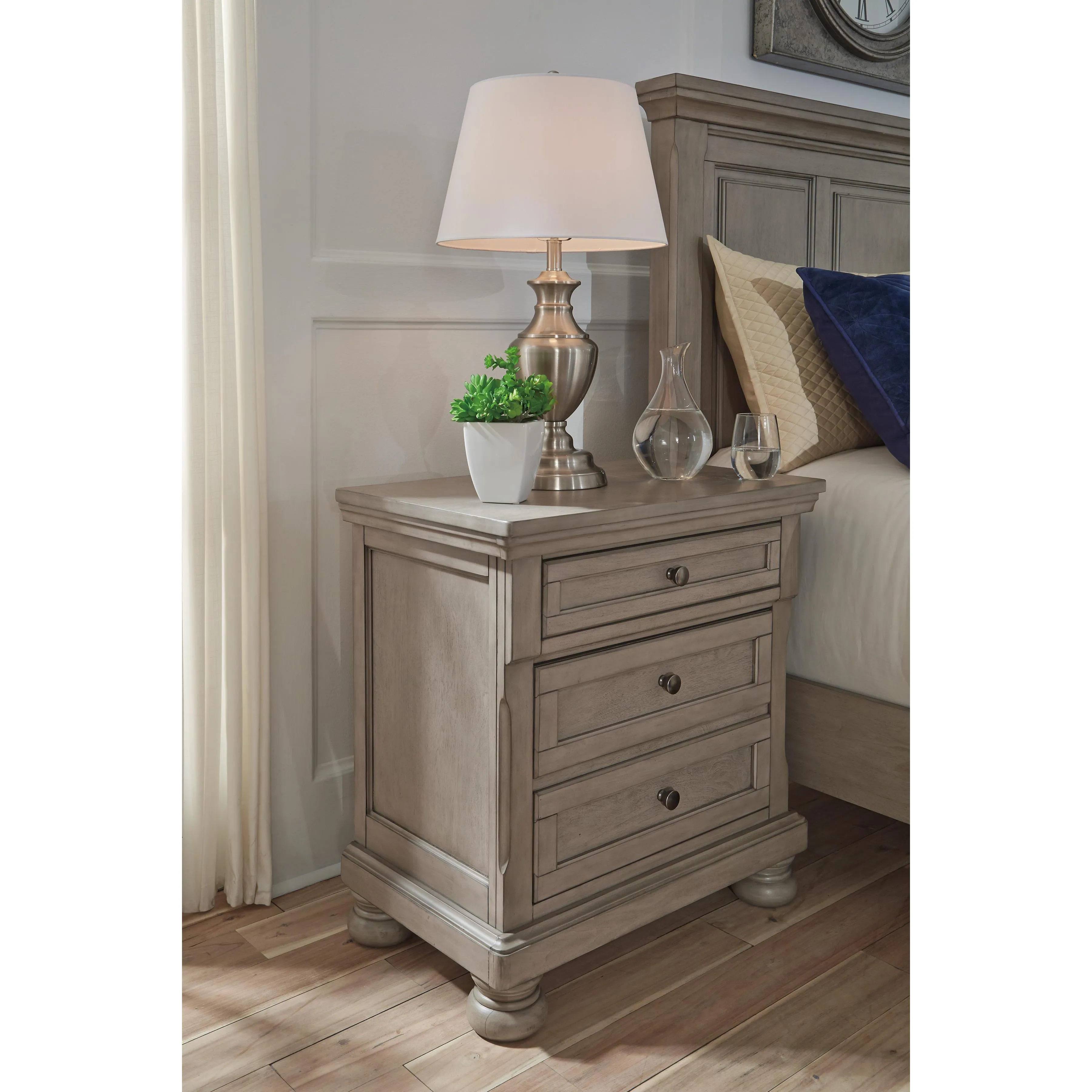 Signature Design by Ashley Lettner B733 6 pc King Sleigh Storage Bedroom Set