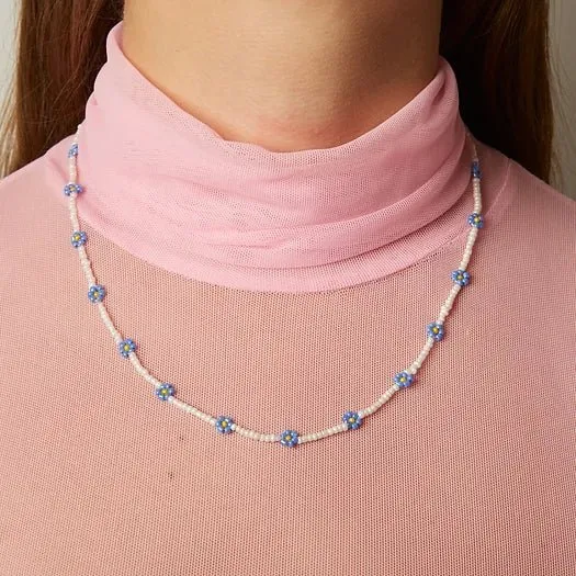 Sisaret Daisy Chain Necklace (Many Colors)