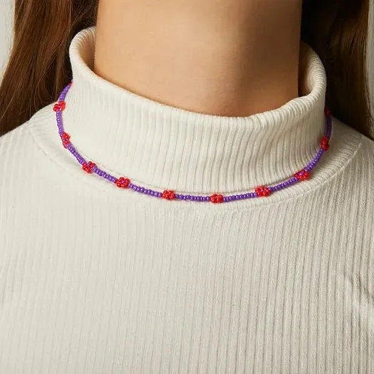 Sisaret Daisy Chain Necklace (Many Colors)