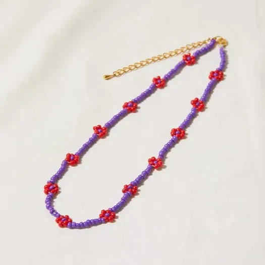 Sisaret Daisy Chain Necklace (Many Colors)