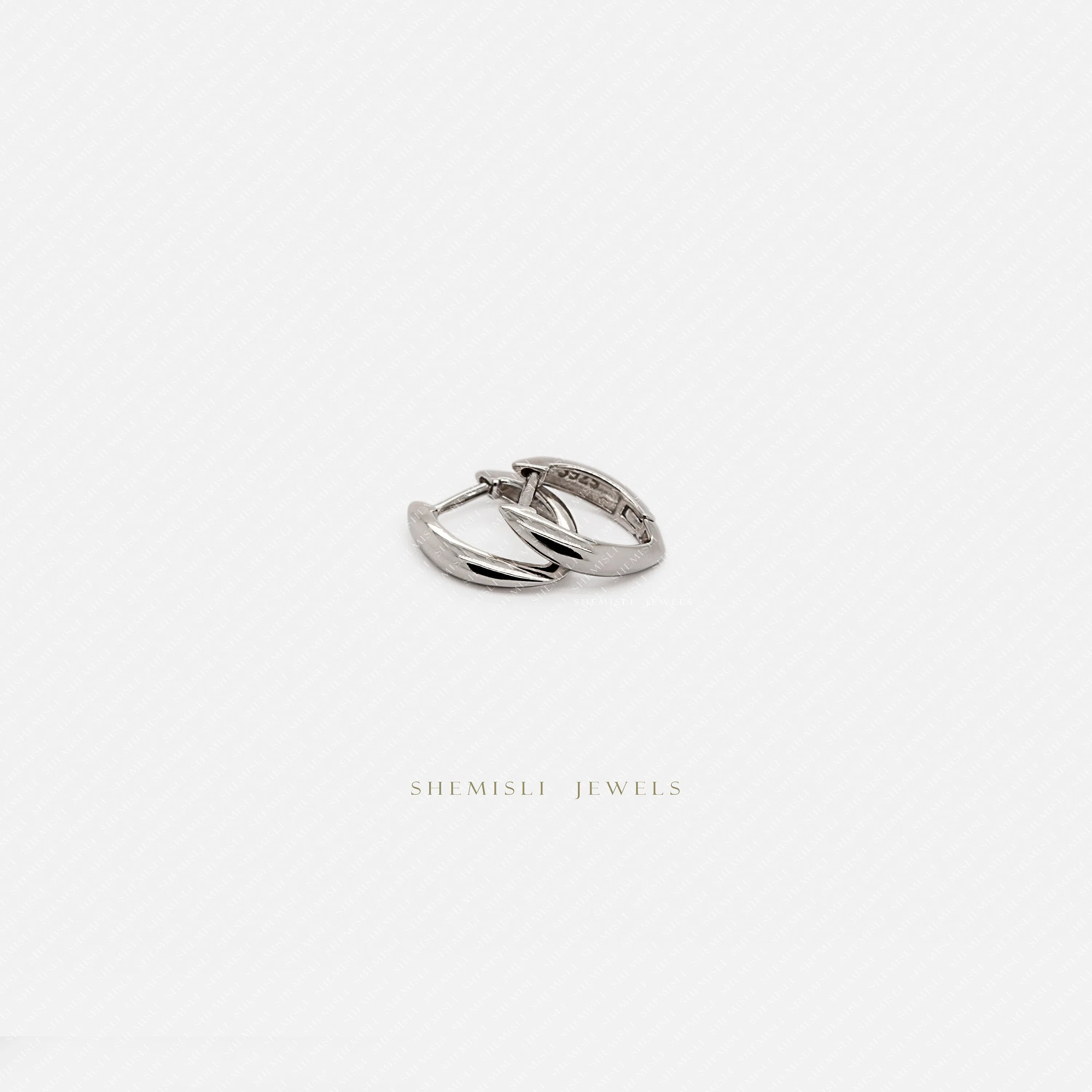Sleek Pointed Oval Hoop Earrings, Unisex, Gold, Silver SHEMISLI - SH559