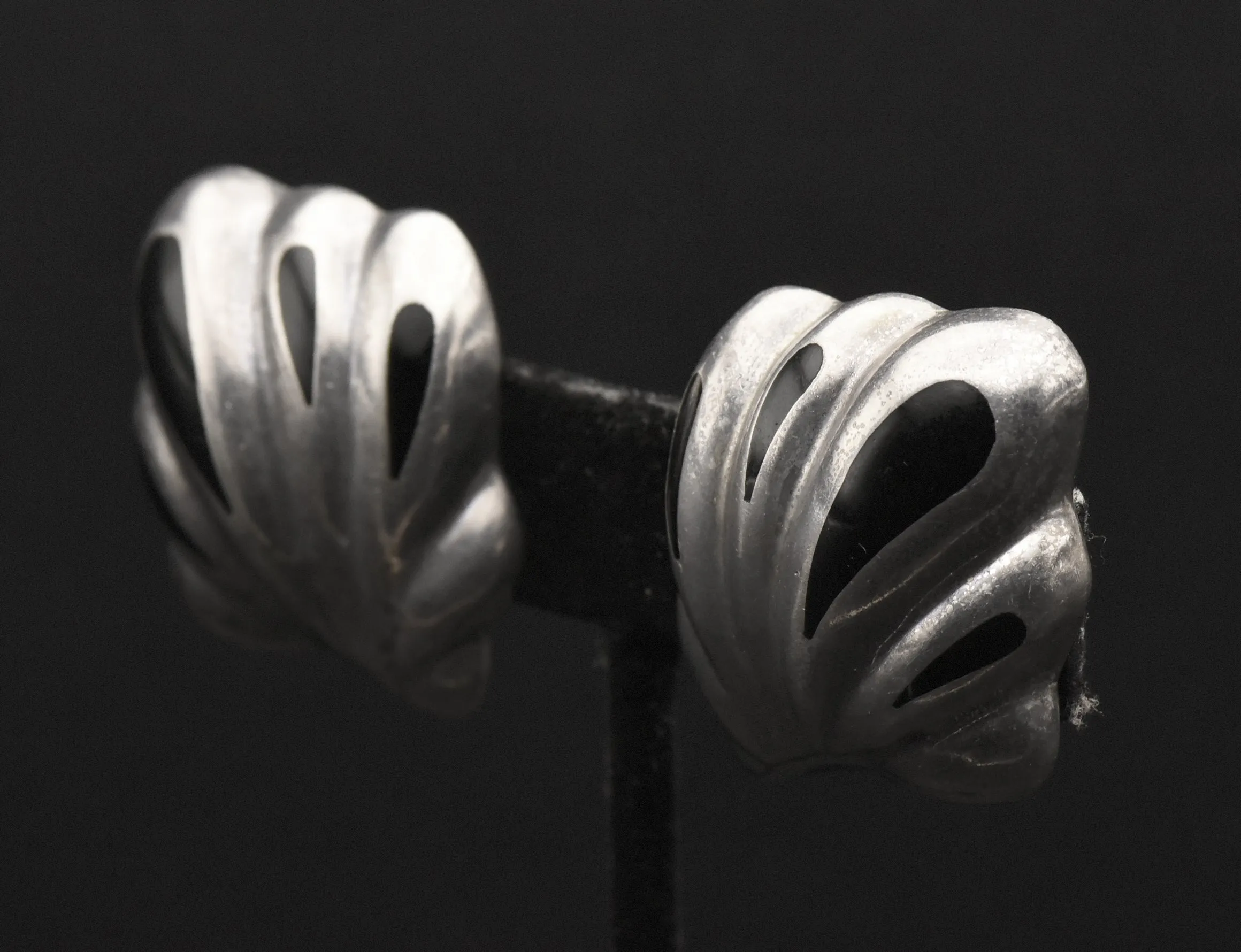 Vintage Handmade 950 Silver Black Onyx Clip On Earrings