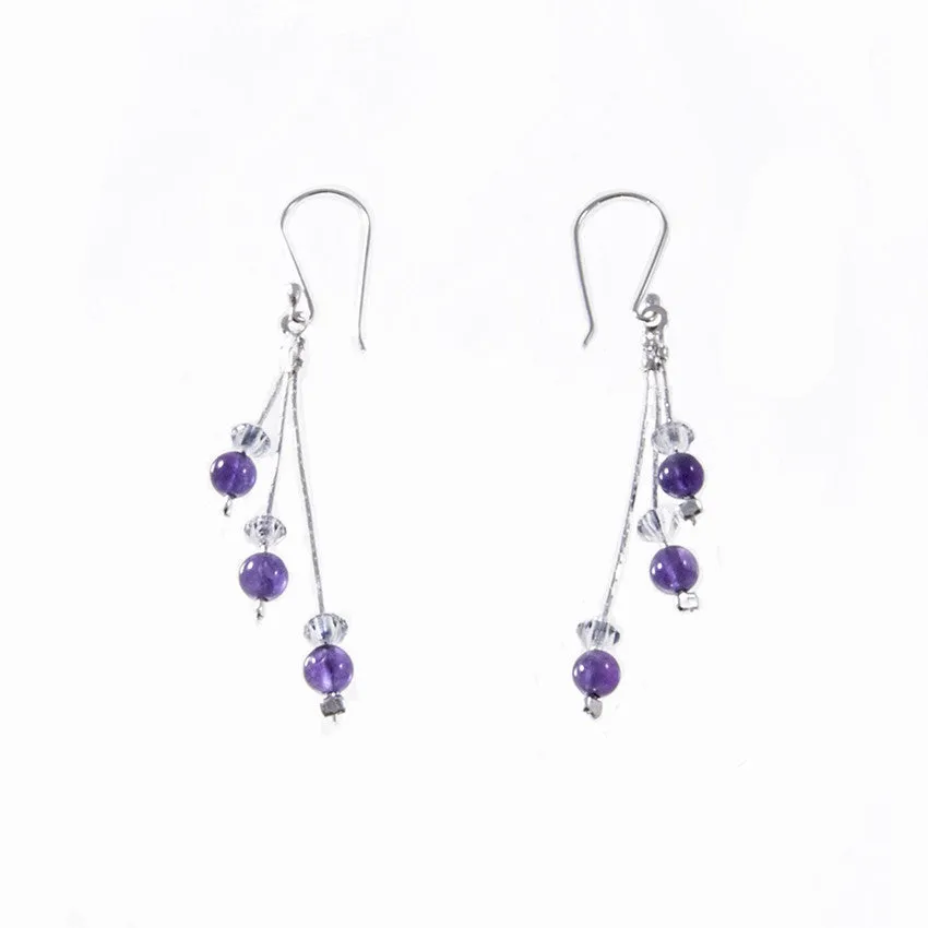 Xuxek Earrings - Garnet