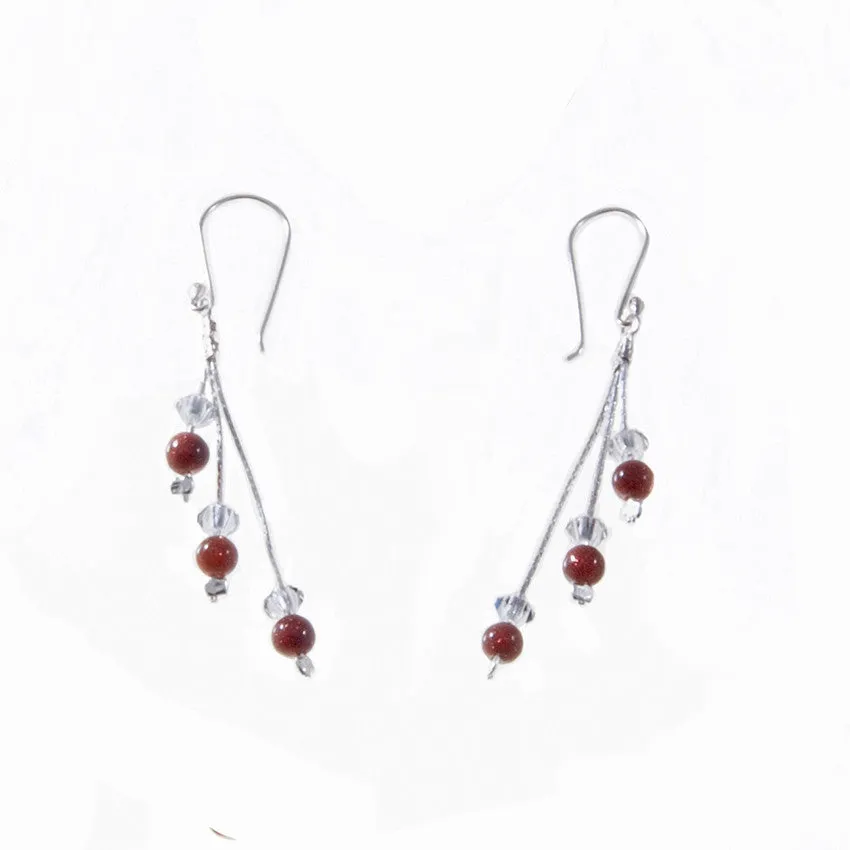 Xuxek Earrings - Garnet